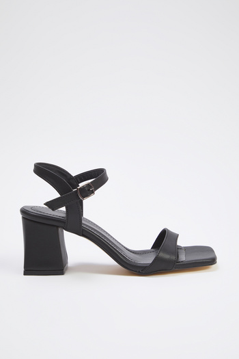 TRENDYOL SHOES Boty na podpatku
