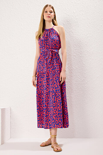 Trendyol Collection Pink Maxi Dress - Belted, Halter Neck, Shally - Twoss24El00872
