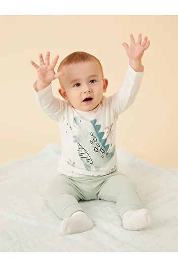 LC Waikiki Dinosaur Printed Baby Boy Pajama Set