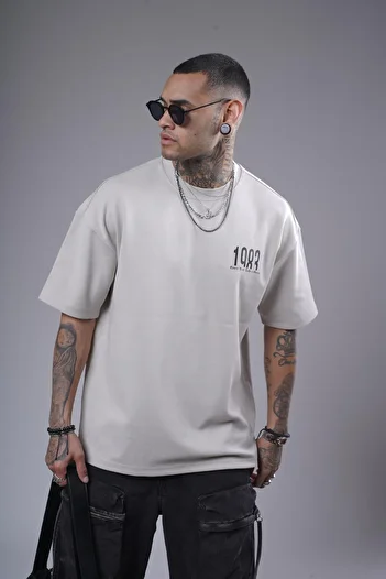 king brich Μπλουζάκι Unisex Oversize Mold 1983 με γραπτό τύπωμα