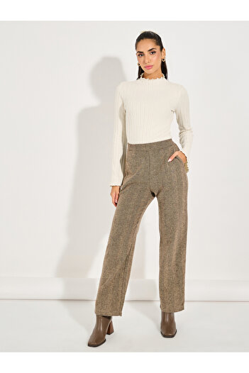 Styli Ribbed Knit Top with Flared Sleeves
