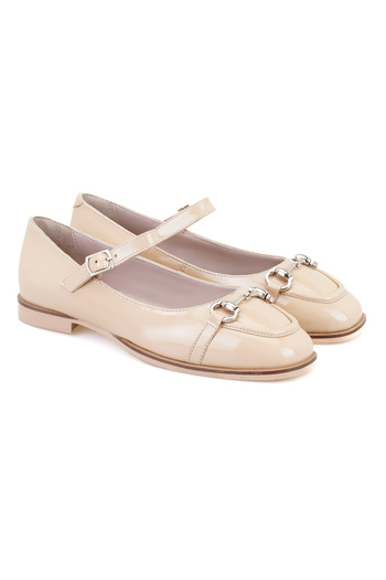 Desa Women's Beige Chain Detailed Mary Jane Patent Leather Ballerinas
