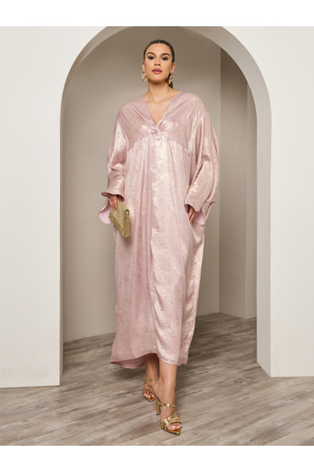 Styli Textured Shiny V-Neck Batwing Sleeve Kaftan