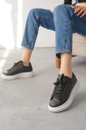MODAADAM Women's Bloom Lace-Up Sneakers - Black