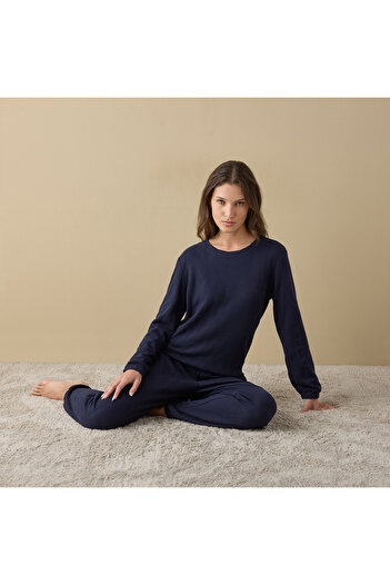 FAV Waffle Textured Long Sleeve T-shirt And Elastciated Pyjama Set