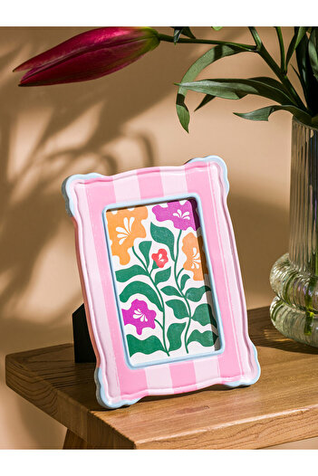 LC Waikiki Lcw Home Mixed Leg Photo Frame 20 cm