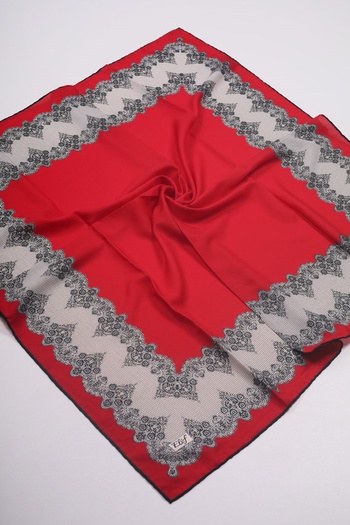 Elif Medina Silk Scarf with Leaves - Pattern-01 - Color-05