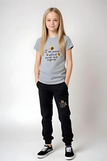 YA KO KİDS Attract Printed Girl's Short Sleeve T-Shirt and Sweatpants Set