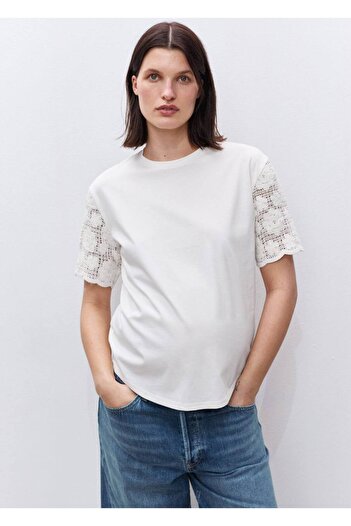 MANGO Woman T-Shirt with Cotton Crochet Sleeves