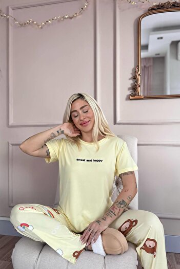 Pijamaevi Sarı Sweet Desenli Bambu Kısa Kol Kadın Pijama Takımı