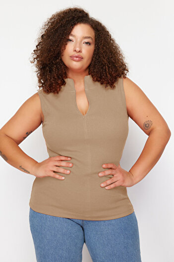 Trendyol Curve Beige Zip-Up 100% Cotton Ribbed Camisole Knitted Plus Size Blouse Tbbss24Af00040
