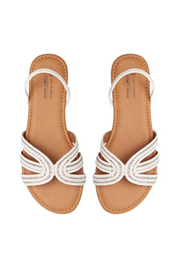 Call it Spring Serenityy White Women's Sandals