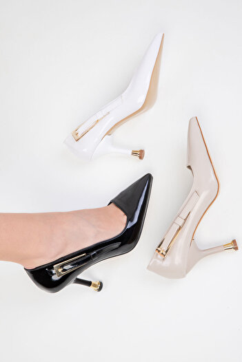 SOHO Black Patent Leather Women's Classic Heeled Shoes 20365
