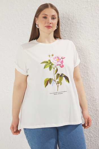 Trendyol Curve Ecru Crew Neck Floral Printed Boyfriend Fit Plus Size T-Shirt Tbbss25Bf00047
