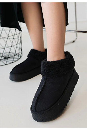 Ovebu Edali Black Suede Boots