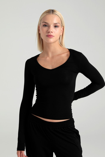 SHEISMONO Ultra Soft V-Neck Blouse Black