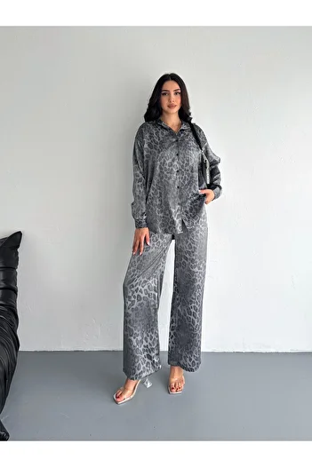 02Lady Fashion Shiny Leopard Print Flush Satin Fabric Shirt Suit