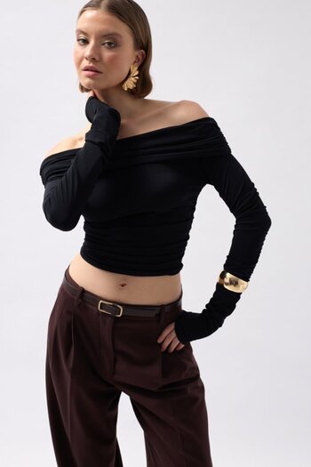 Kokosh moda    Off Shoulder Strapless Blouse