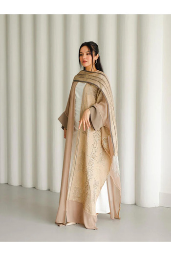 fiore fashion Abaya Bisht in Beige Color, Elastic Tast, 38-46 Dimensions, Large Size