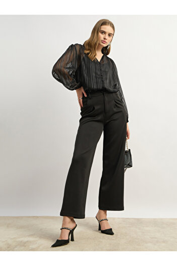 Styli Striped Balloon Sleeve V-Neck Blouse