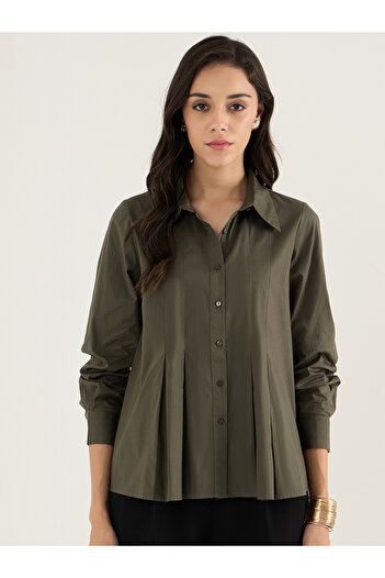Femmella By Styli Solid Pleated Spread Collar Shirt