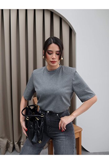 ESRAHELVACI Padded Short Sleeve Tshirt