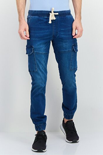 Crosshatch Men Tapered Fit Washed Stretchable Cargo Denim Jeans, Blue