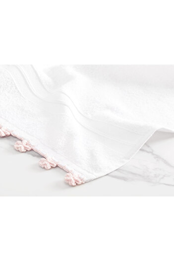 Madame Coco Ruth Crocheted Hand Towel