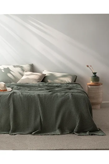 Madame Coco Beatrice Single Bedspread - 100% Cotton Khaki