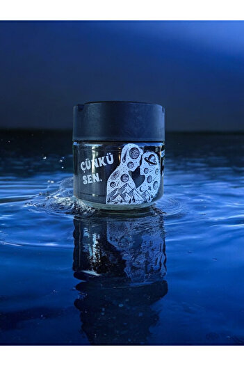 Fullment Glass Unbreakable Odorless Ashtray – Stylish and Durable Design