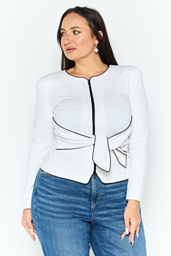 Emporio Armani Women Regular Fit Solid Semi-Formal Blazer, White