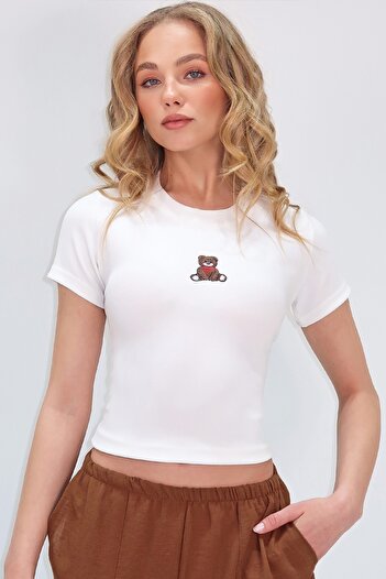 Trend Alaçatı Stili Weiße Damen-Crop-Bluse mit Teddybär-Ausschnitt und Teddybär-Ausschnitt ALC-X13672