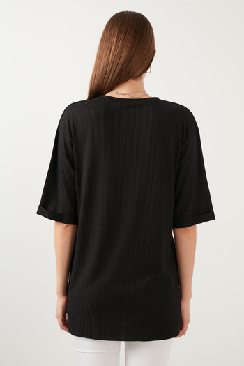 Lela Oversize Bisiklet Yaka Yırtmaç Detaylı Bluz BLUZ 5869000