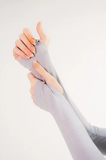 Şalcenneti.com Gray Color Sleeve with Finger Snap