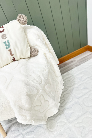 COZIE HOME Wellsoft Puffy Kids Blanket - White Soft, Rabbit Figured Embossed Blanket