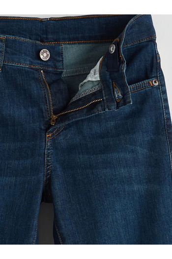 LC Waikiki LCW Kids Siyah Beli Ayarlanabilir Lastikli Erkek Çocuk Jean Pantolon