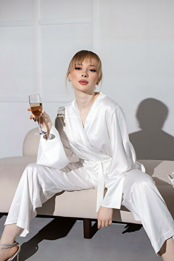 lousa Silky Satin Sleeves Long Cuffed 2 Piece Pajama Set