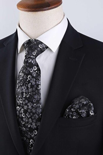 Kravatkolik Black Flower Pattern Classic Tie with Handkerchief Kk13131