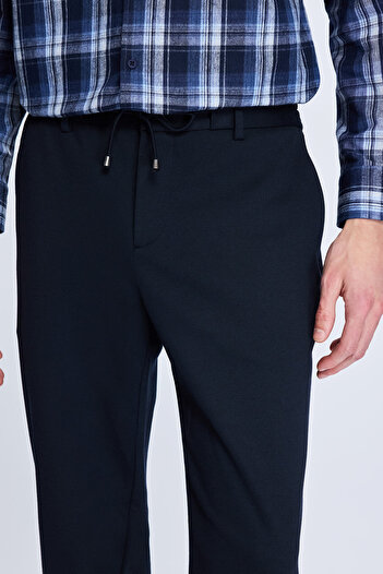 Hatemoğlu Παντελόνι Jogger Casual με μοτίβο Navy Blue Dynamic Fit με πλαϊνές τσέπες