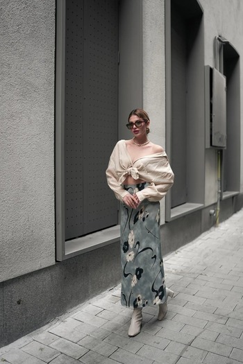 Zula Moda Fusta lungă din satin maxi lungă Hijab pentru femei