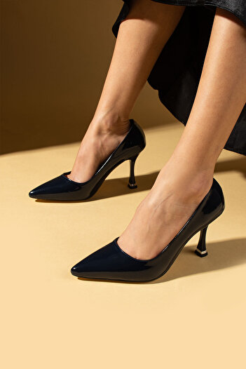 Pembe Potin Navy Blue Patent Leather Comfortable Sole Stiletto Classic Heeled Shoes