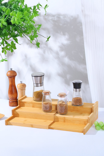 Vadi 3-Tier Adjustable Bamboo Spice Stand – Practical Kitchen Organizer