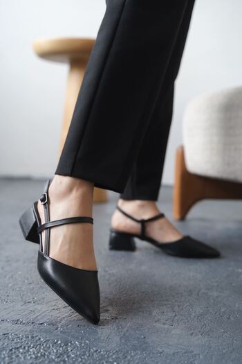 MODAADAM Women's Franco Low Heel Shoes - black-leather