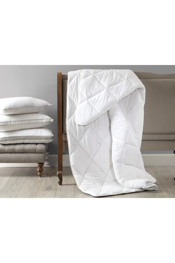 Madame Coco Elicia Double Cotton Quilt - White