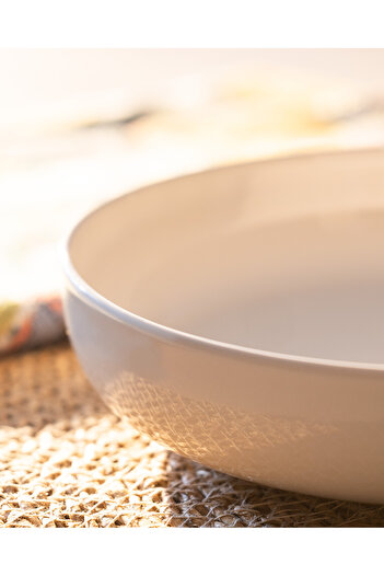 Madame Coco Cream Colored Grasse Dinner Plate