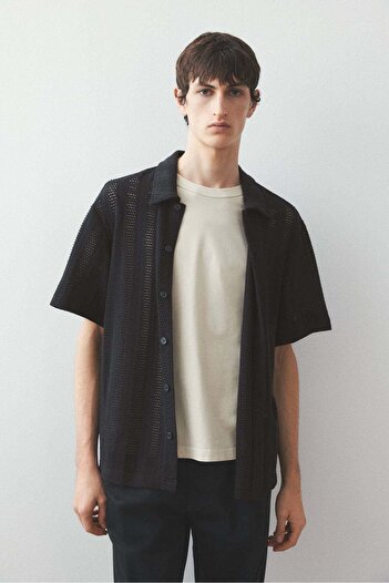 H&M Loose Fit Waffled resort shirt