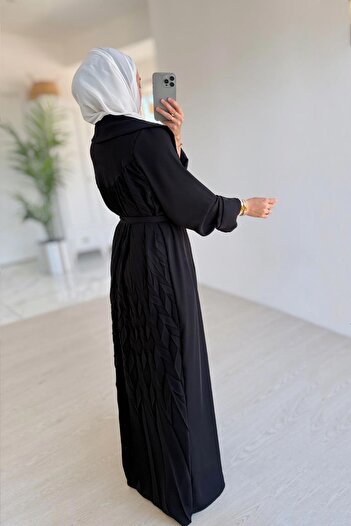 Ka Hijab Back Detail Flowy Abaya - Black