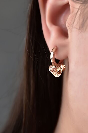Papatya Silver 925 Ayar Gümüş Rose Kaplama Fırfırlı Pullu Halka Küpe