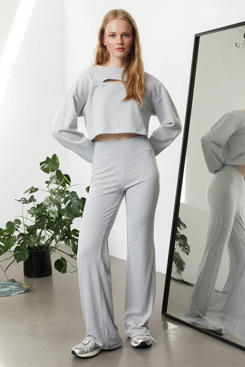 Trendyol Collection Gray Melange Wide Leg/Spanish Leg High Waist Interlock Stretchy Knitted Trousers Twoaw25Pl00006