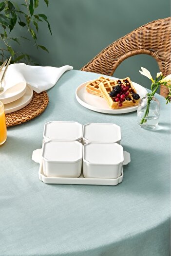 Karaca Carmen Porcelain 4-Piece Breakfast Set with 9 Piece Tray